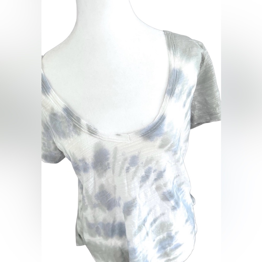 NWT VS PINK Tie Dye Tee‎ Shirt Small